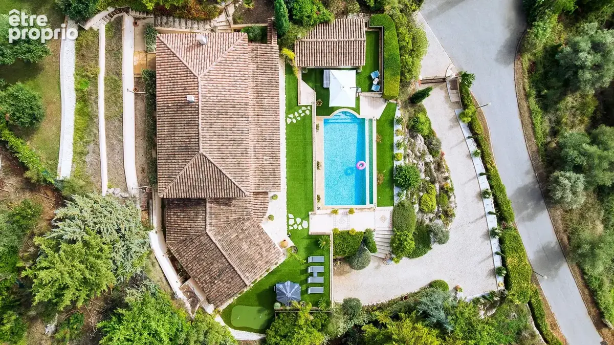 Villa provençale avec vue mer - piscine à débordement et prestations d’exception - photo 34