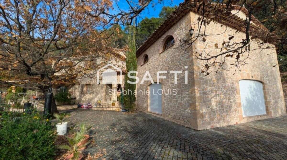 Photo 2 - Maison à LA MOTTE