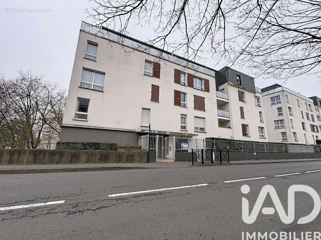 Photo 8 - Appartement à EVRY