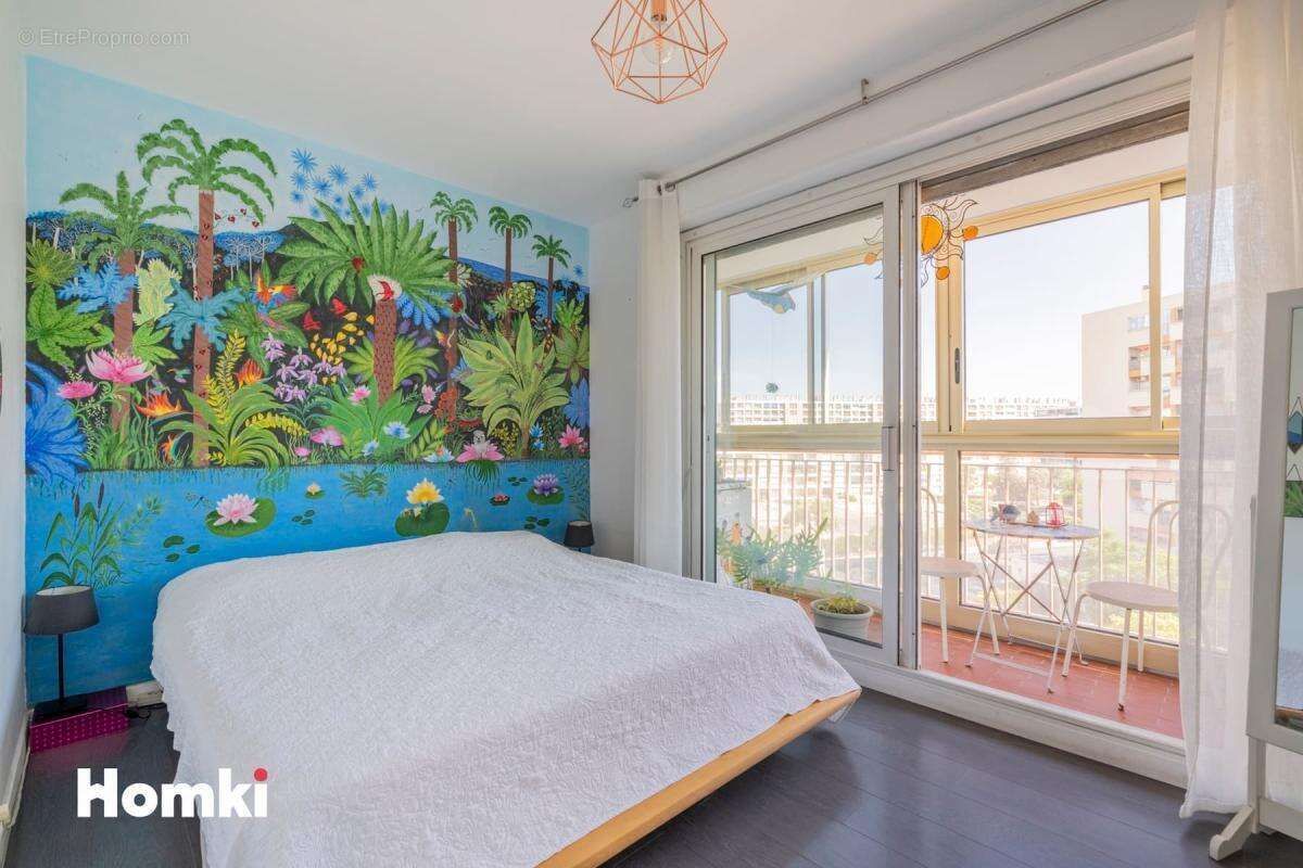 Appartement T5 de 99 m2 à Marseille 13009, Boulevard de Sainte-Marguerite - photo 7