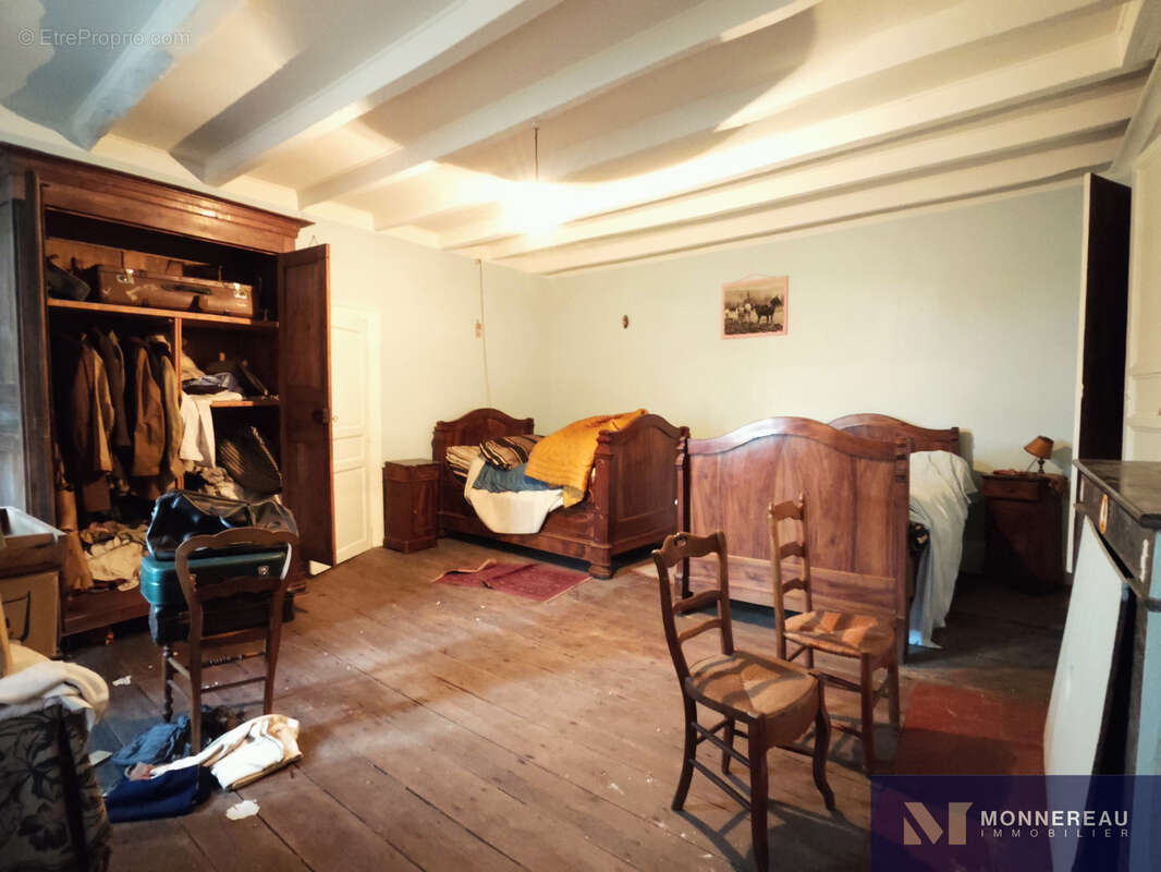 Maison à TOUVERAC