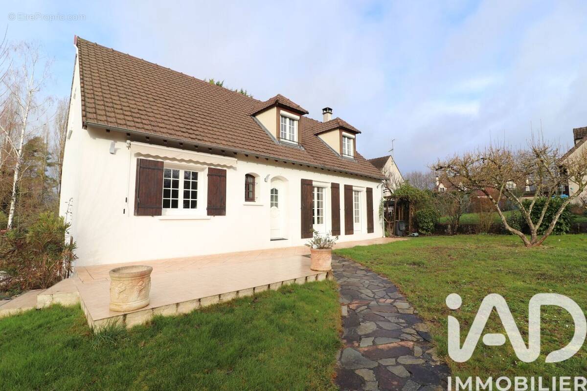 Photo 1 - Maison à HERICY