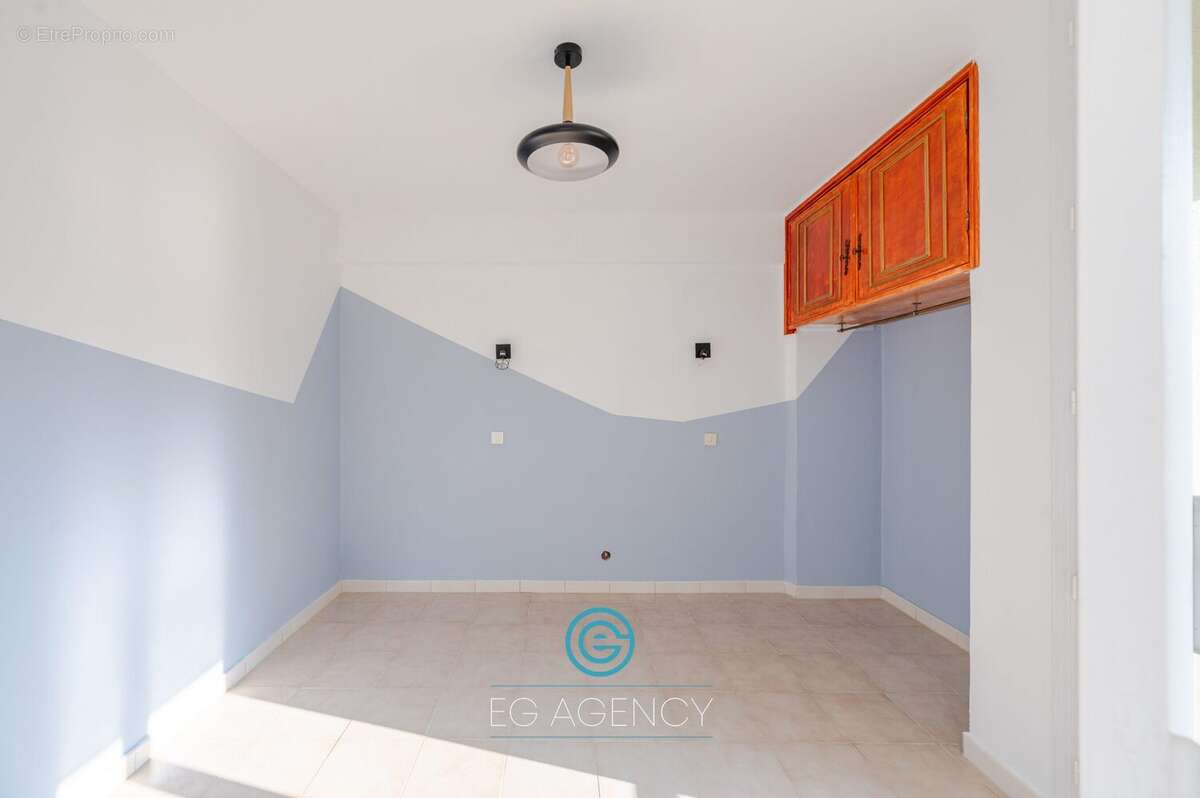 Appartement à MARSEILLE-10E