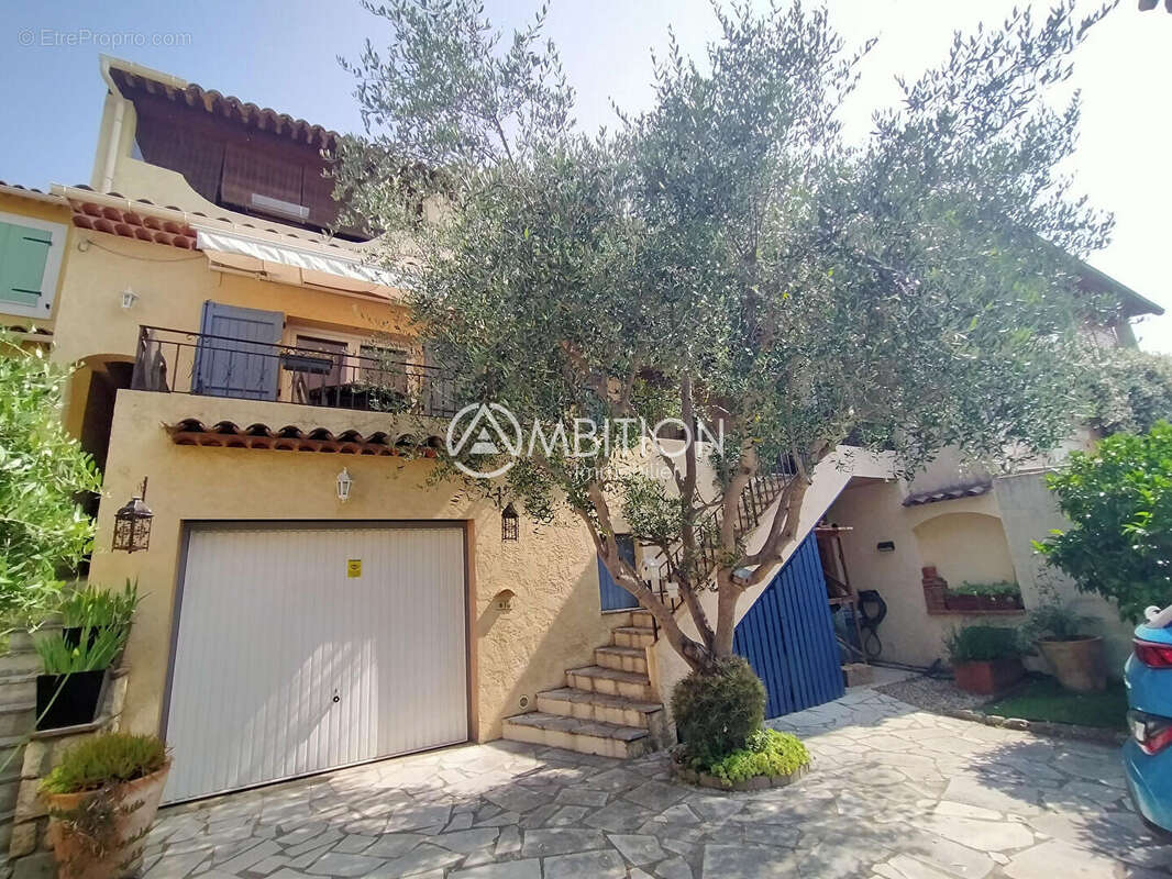 Maison à PEYMEINADE