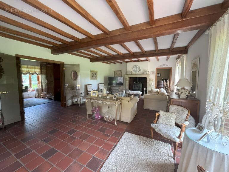 Maison à VIEIL-HESDIN