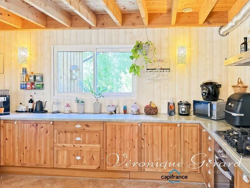 Maison de Plain-pied de 170 M2 en ossature bois, très lumineuse édifiée sur sous-sol - photo 7