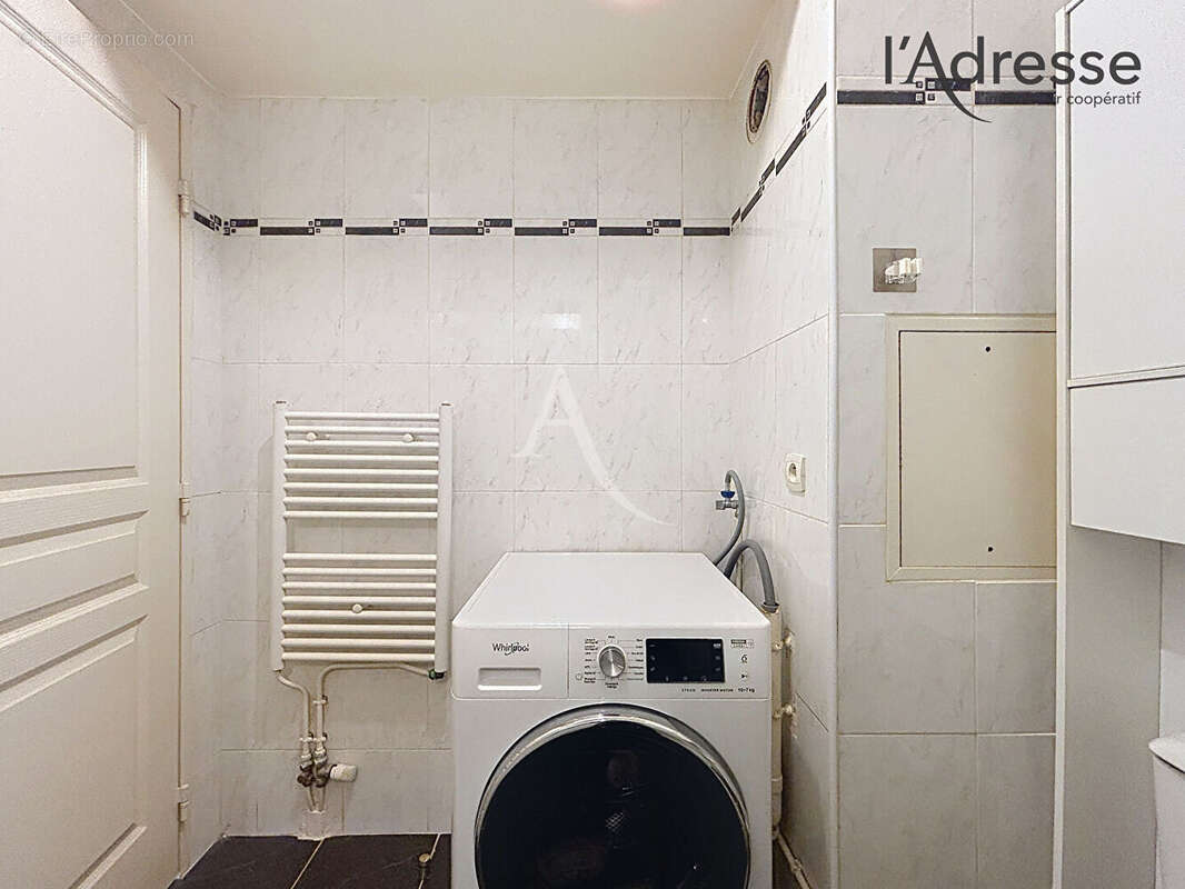 Suresnes limite Puteaux - Studio 23 m² - photo 6
