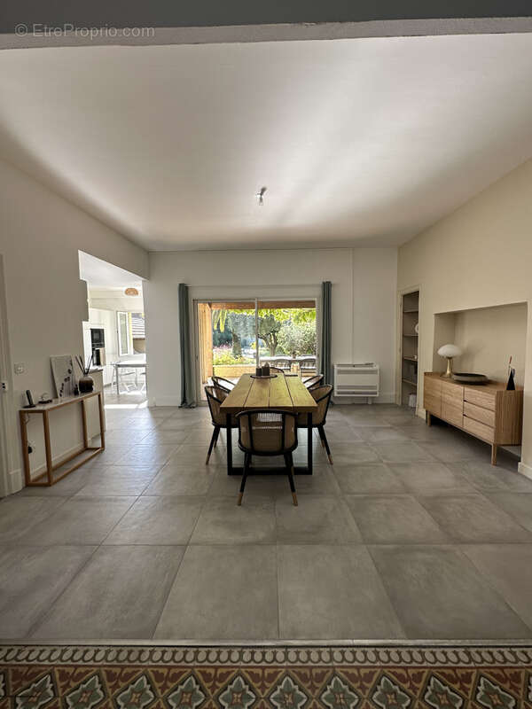 Maison à PIERRELATTE