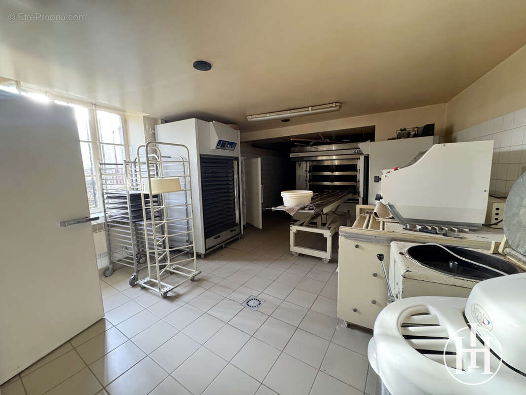 Appartement à CHARENTON-DU-CHER