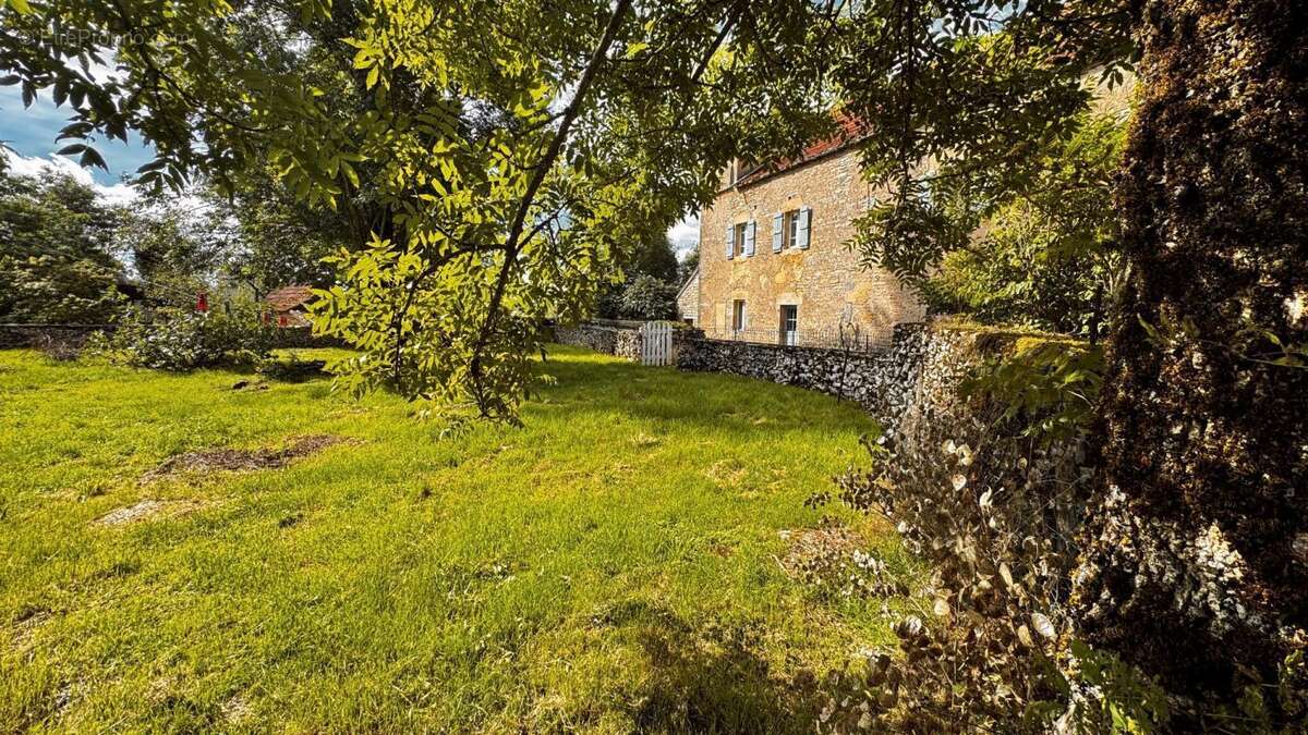 Maison à PROMILHANES