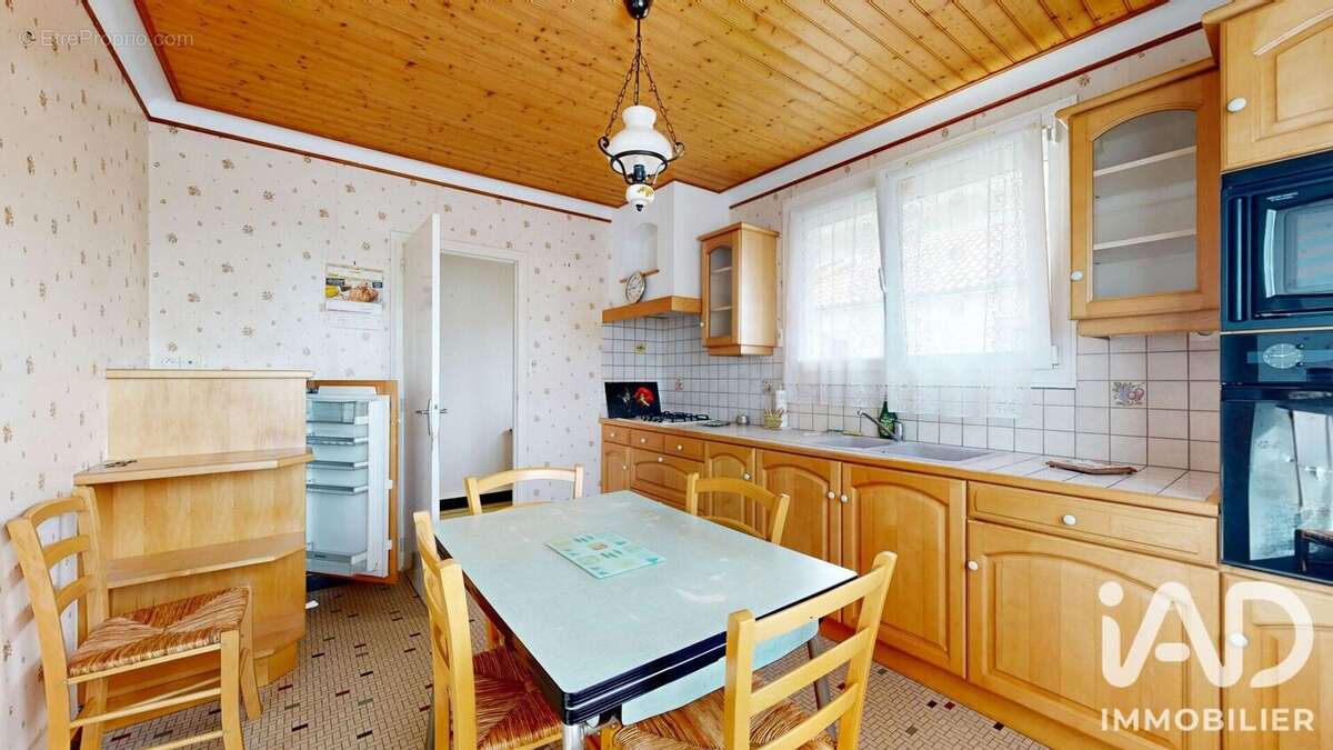 Maison 89 m² à La Boissiere-Sur-Evre  - photo 7