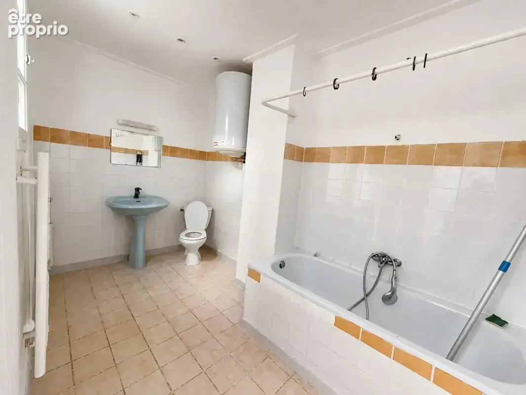 Appartement de 5 pièces de 85 m² à Miramont-de-Guyenne - photo 10