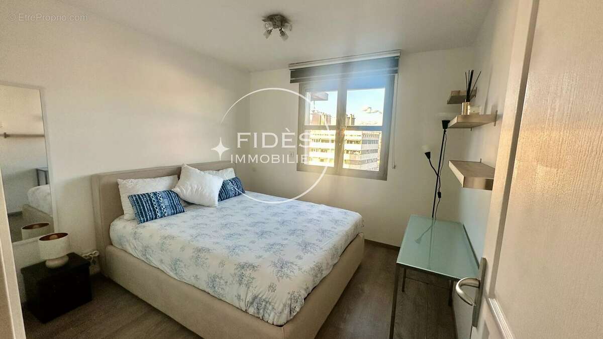 Appartement à MARSEILLE-8E
