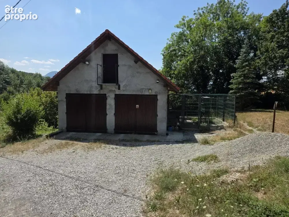 Maison 230m² + garage sur 3ha terrain - photo 4