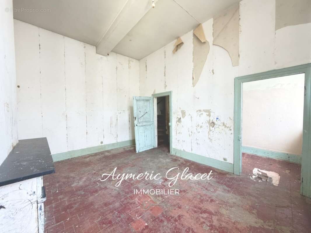 Maison de ville 76 m² à rénover – Cambrai centre – Idéale investisseur - photo 7