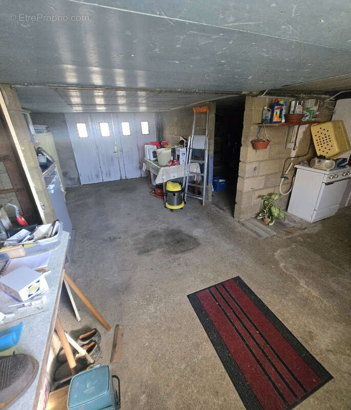 Pavillon très bon état sur sous sol indépendant, 2ch, 565m2 de terrain - photo 12