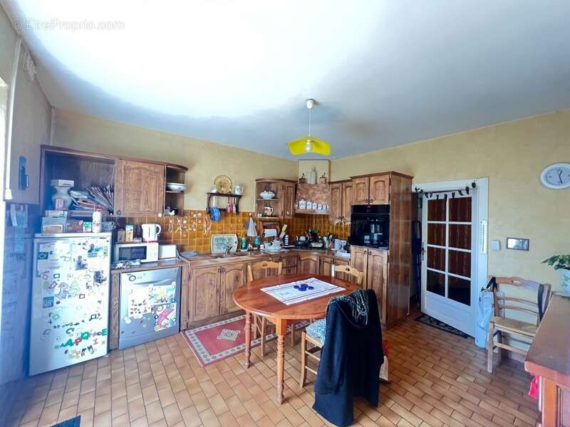 Maison à CHAPTELAT