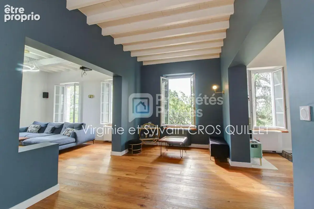 Maison de Maitre 302 m2 + garages sur belle parcelle - photo 8