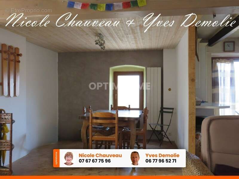 Maison à VERNET-LA-VARENNE