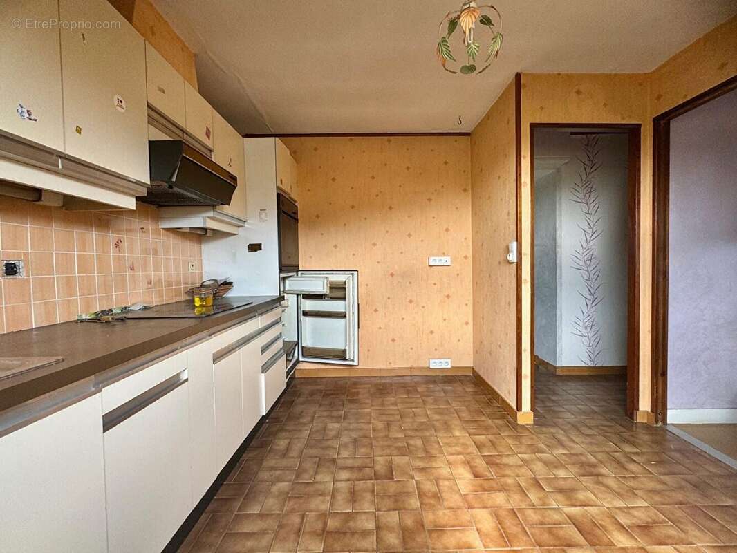 Appartement à VILLENEUVE-SAINT-GEORGES