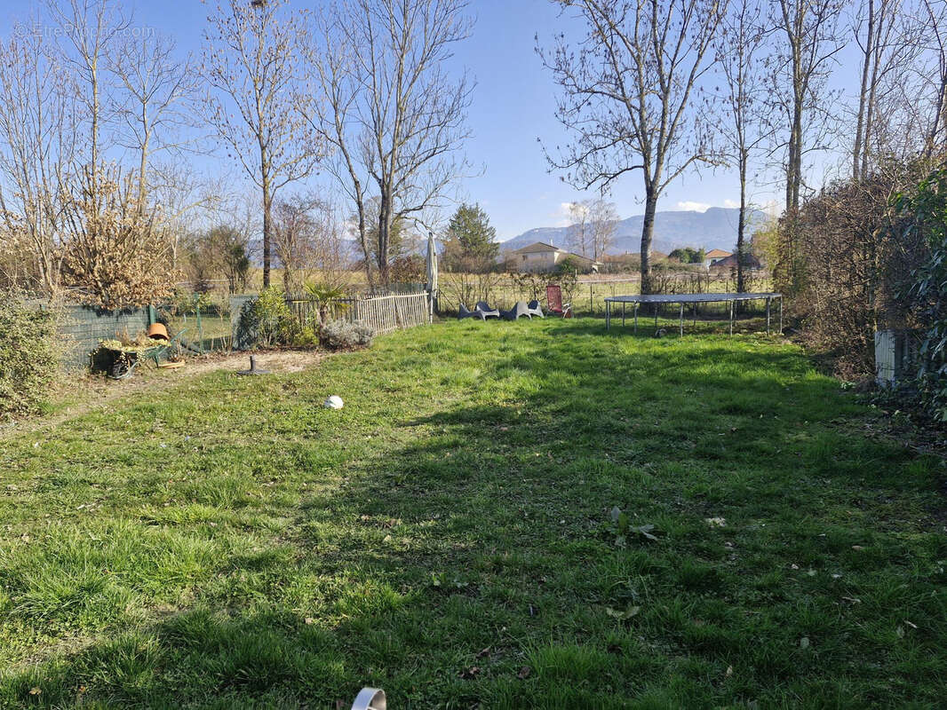 Maison à ANTHY-SUR-LEMAN