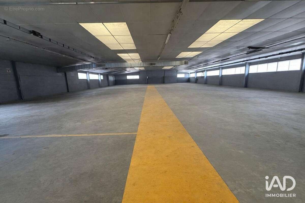 Photo 6 - Commerce à FONTENAY-SUR-LOING