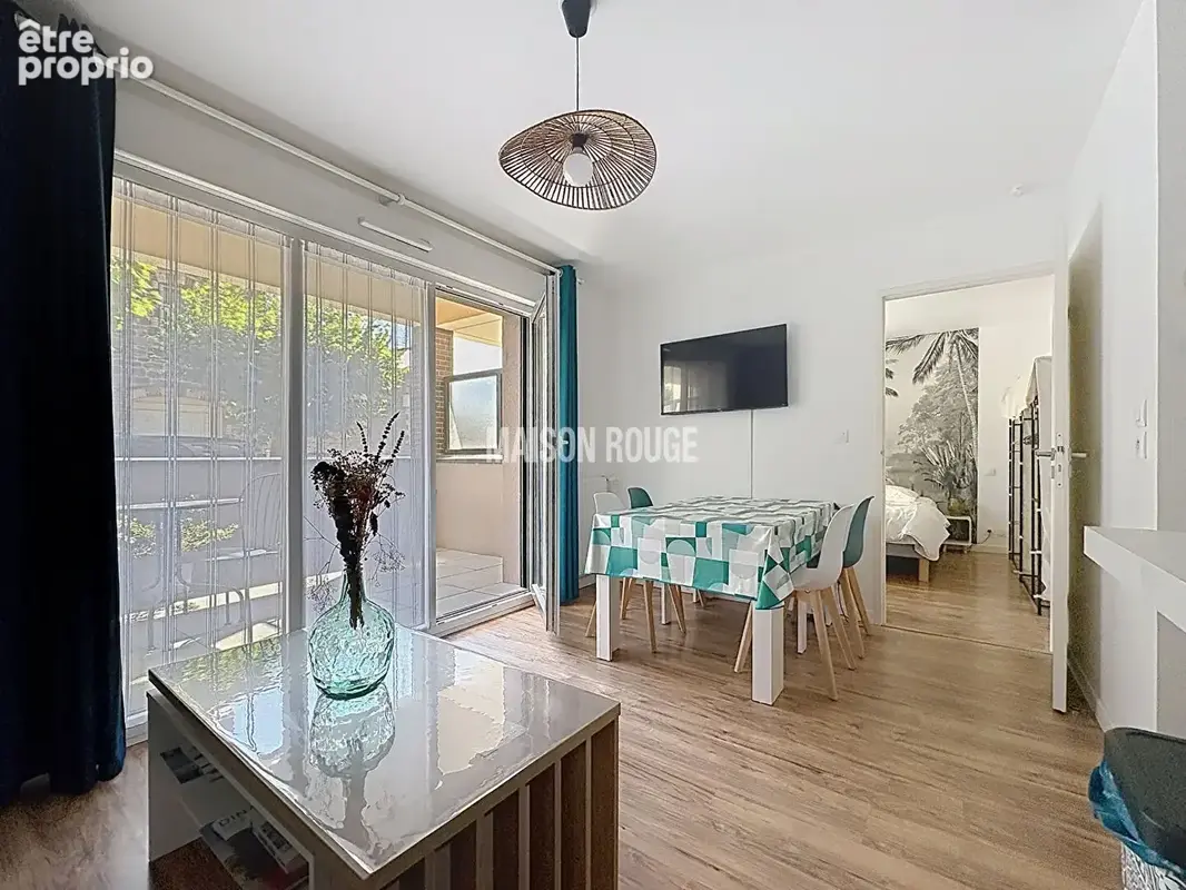 Appartement T2  avec terrasse et parking  à Dinard, proche marché et plages - photo 2