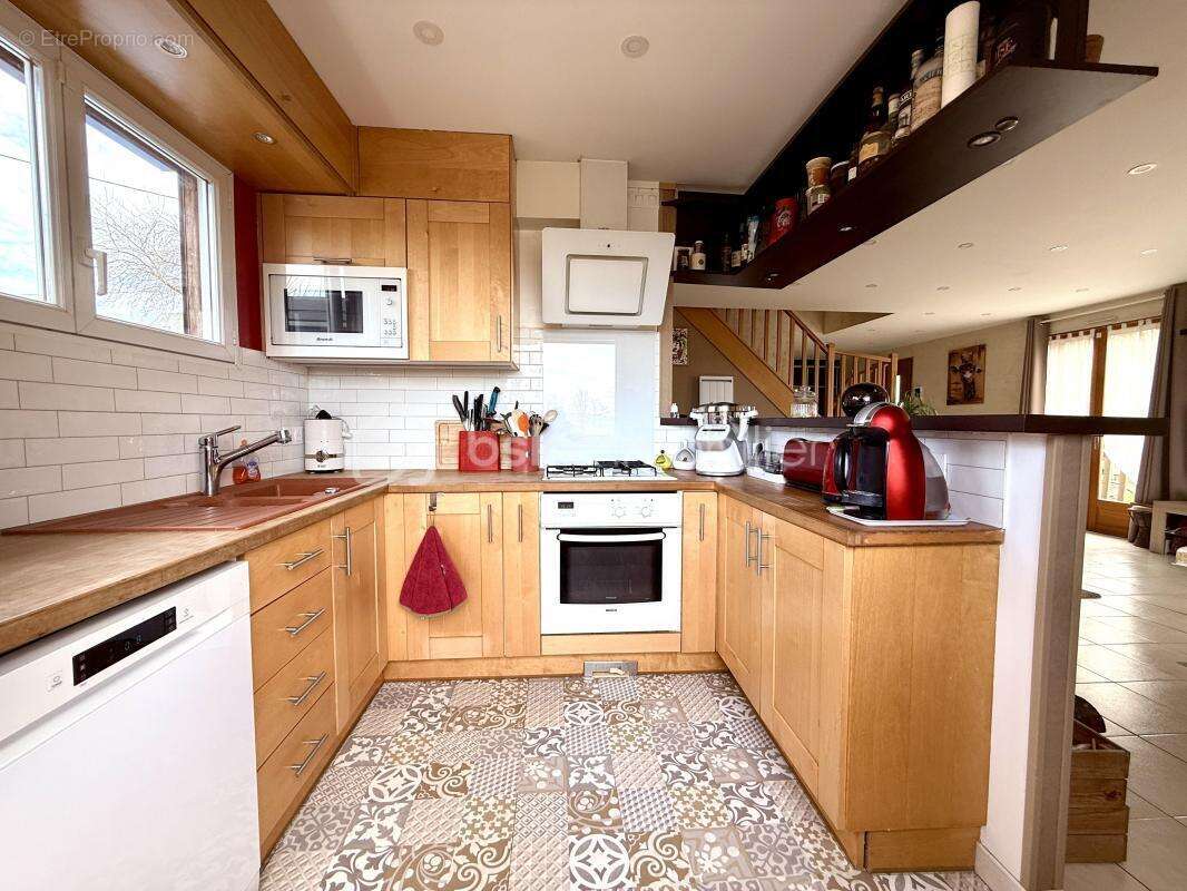 Maison à PONT-L&#039;EVEQUE