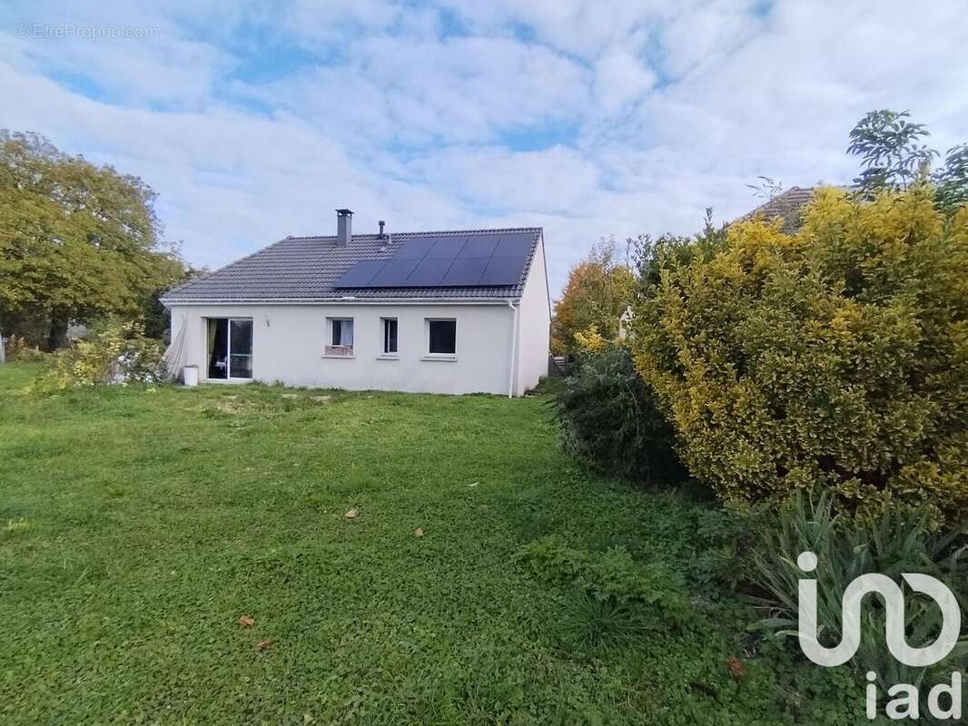 Photo 3 - Maison à CHAMPIGNY-SUR-AUBE