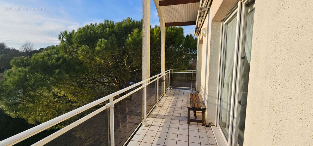 Appartement à SAINTES