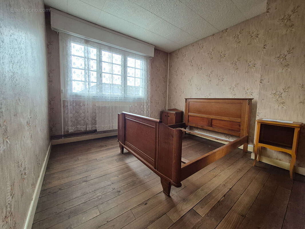 Maison à DOUCHY-LES-MINES