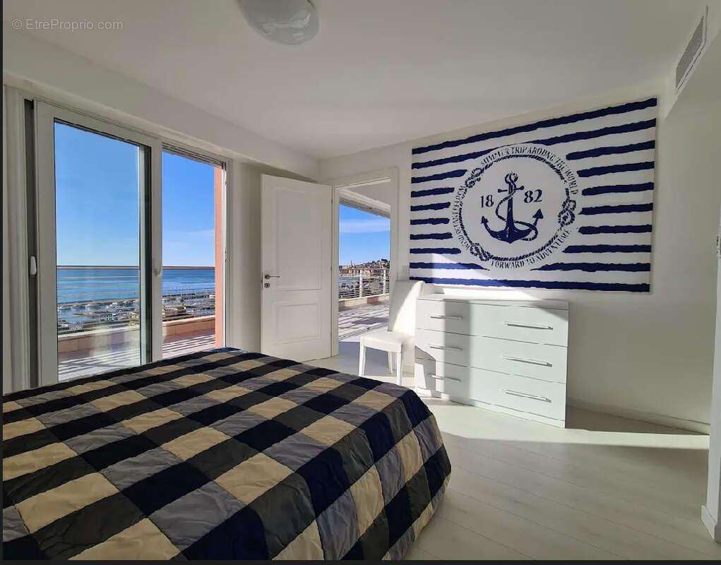 Appartement à MENTON
