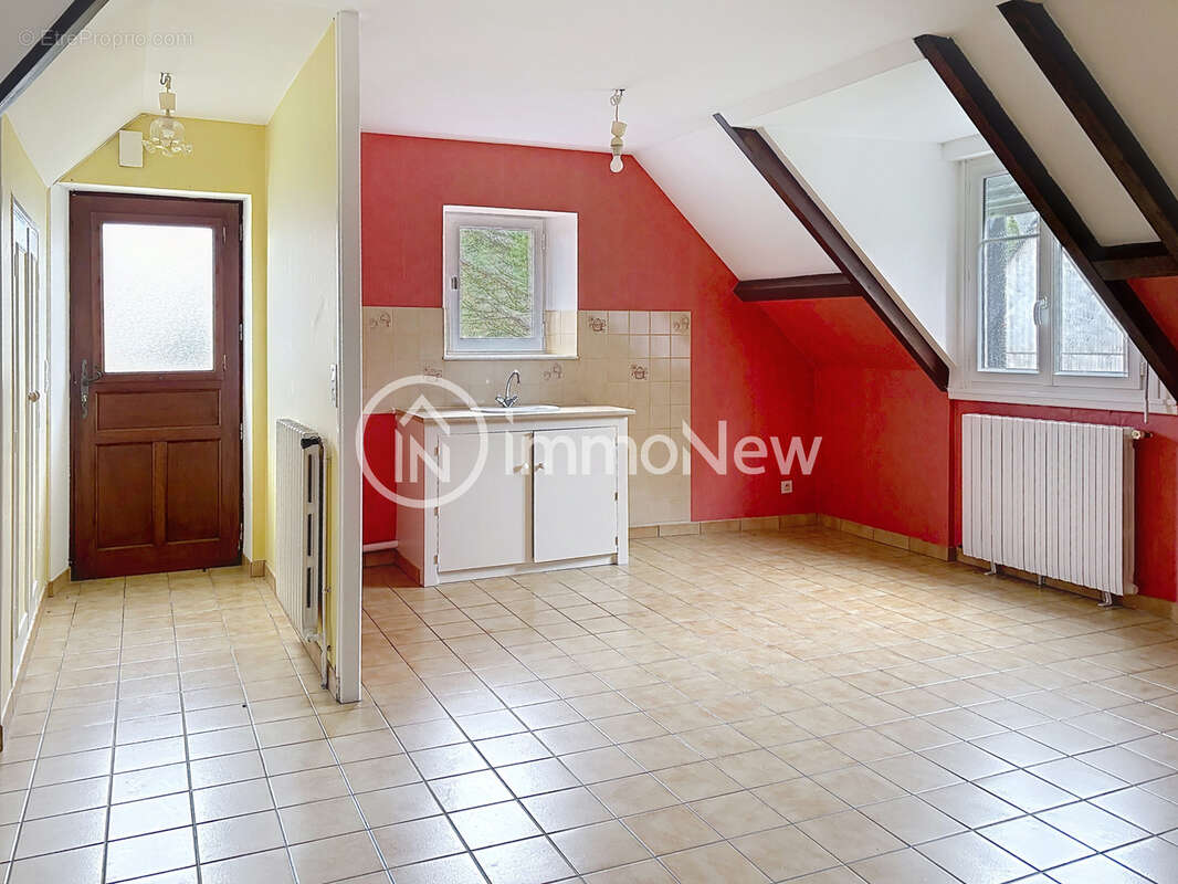 Maison à JUVIGNY-LE-TERTRE