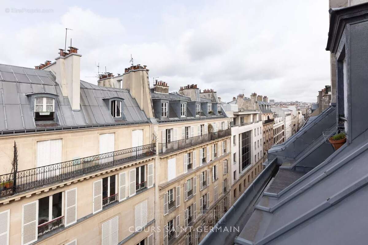 Appartement à PARIS-11E