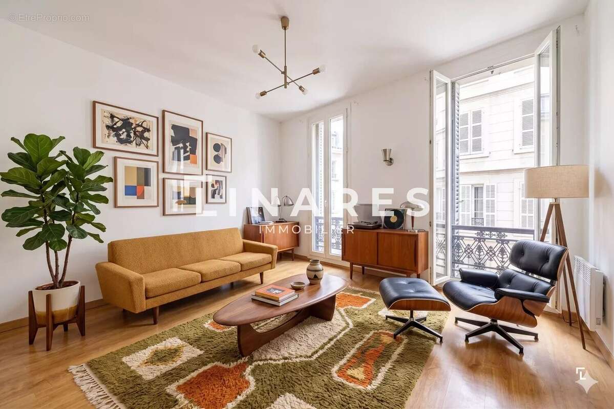 Appartement à MARSEILLE-1E