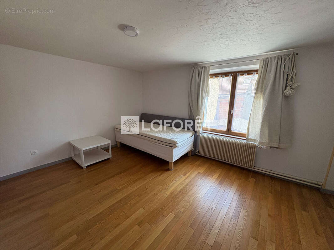 Maison à GAILLON-SUR-MONTCIENT