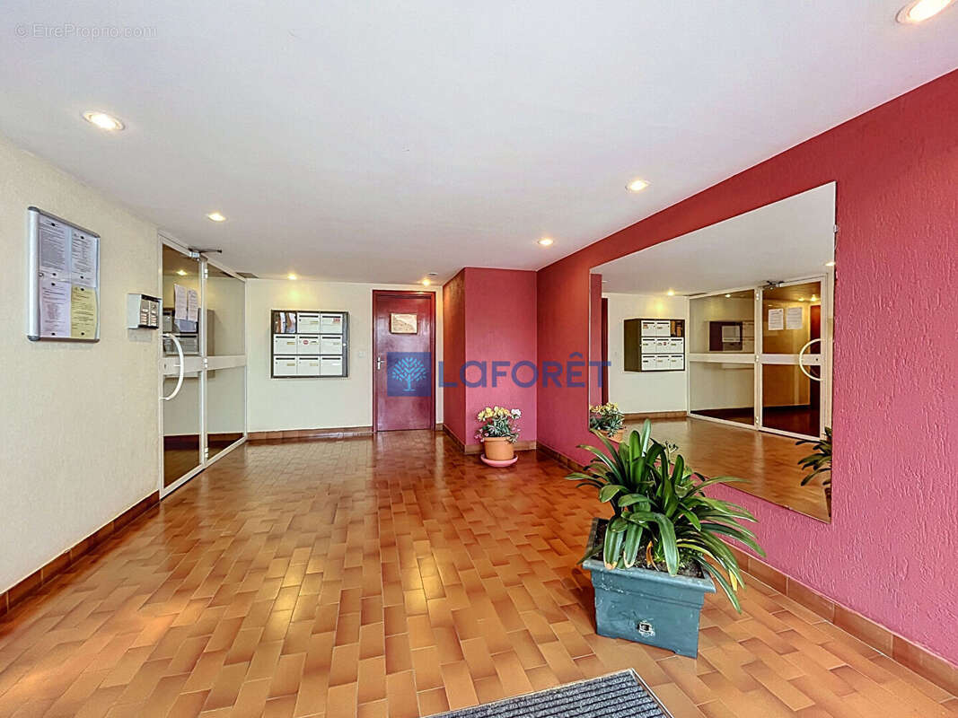 Appartement Saint Pierre Du Perray 4 pièce(s) 76.81 m2 - photo 12