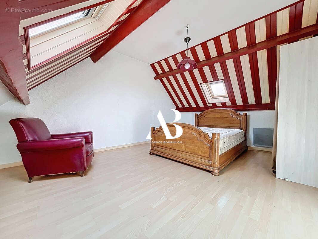 Maison à ROZAY-EN-BRIE