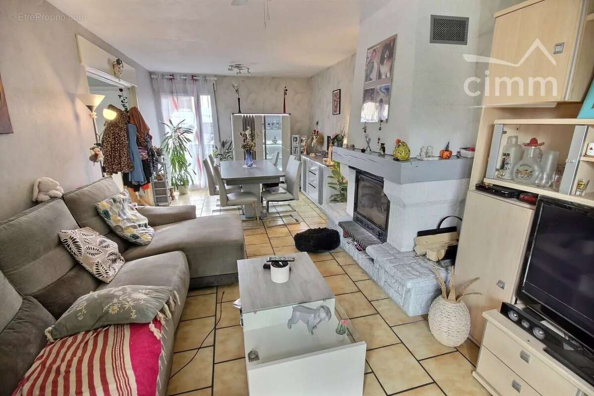 Maison à SAINT-GALMIER