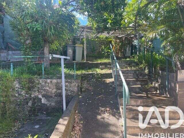 Photo 2 - Maison à SAINT-DENIS