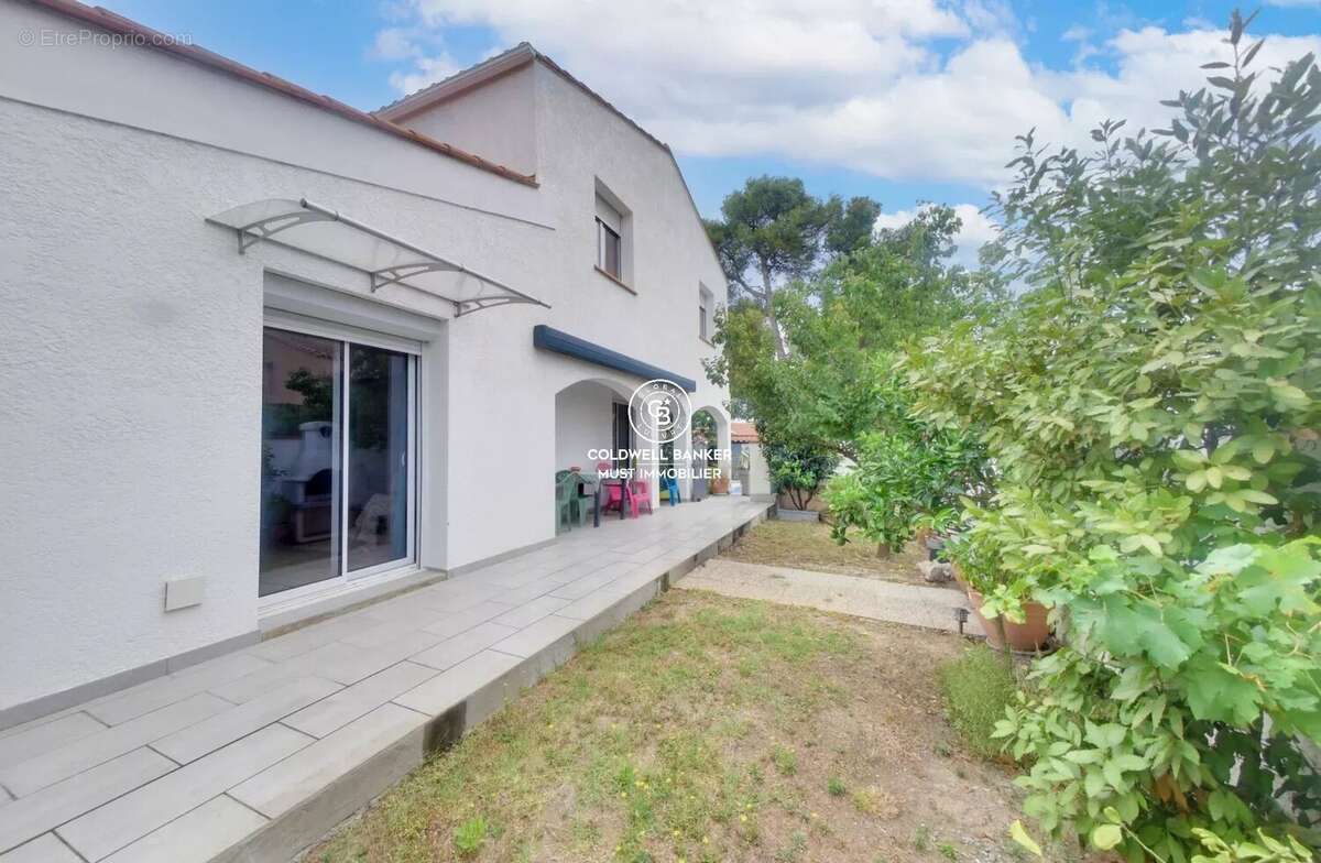 Maison à SAINT-CYPRIEN