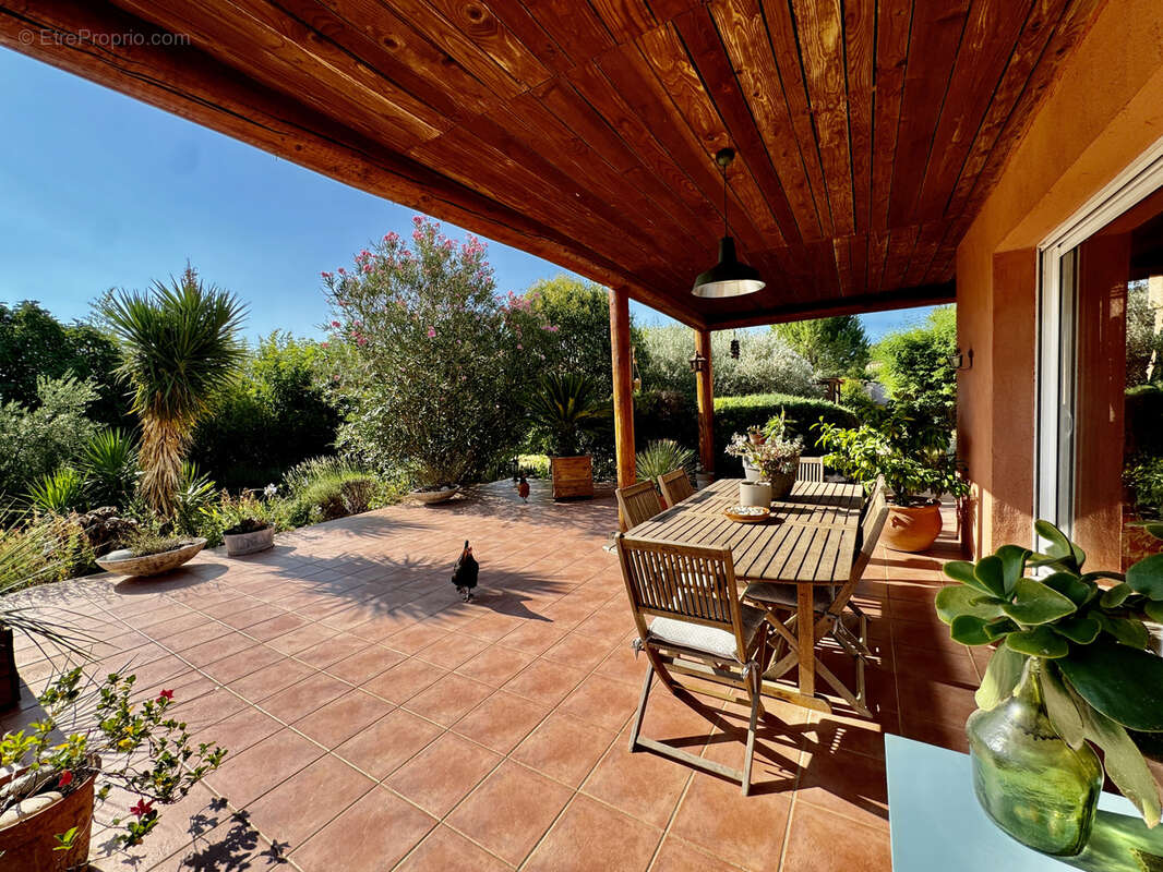 Maison à Collias 151 m2 sur 1252 m2 sans vis à vis, arboré piscinable avec vue et au calme - photo 10