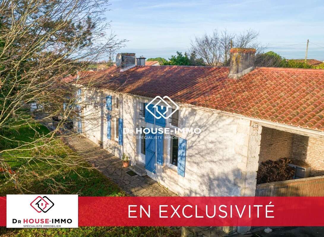Maison à MOUZEUIL-SAINT-MARTIN