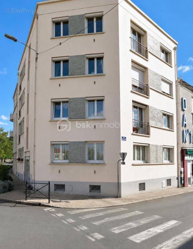 Appartement à BRESSUIRE