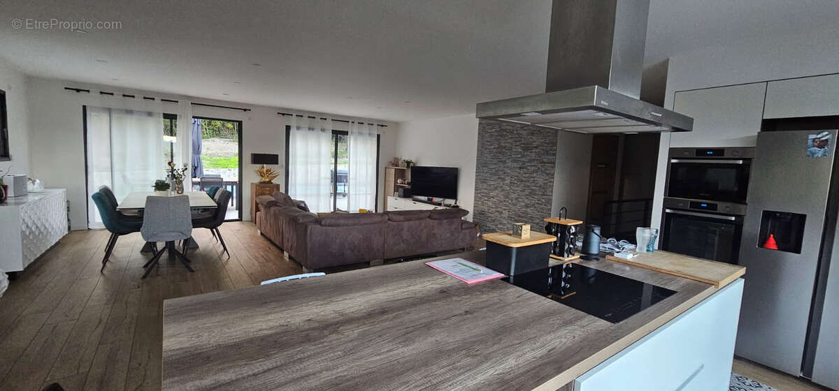 Maison à PONT-DU-CHATEAU