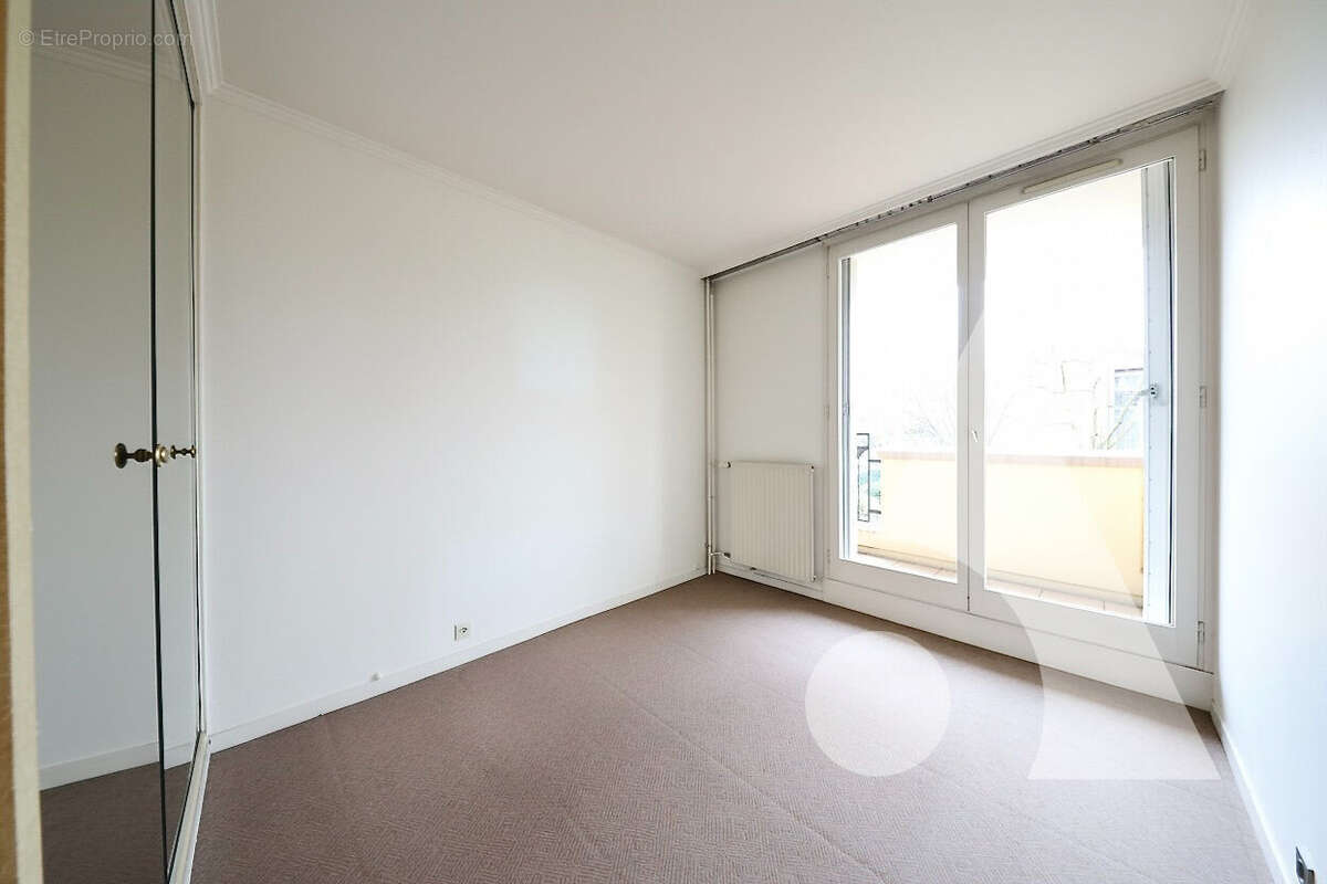 Appartement à CORBEIL-ESSONNES