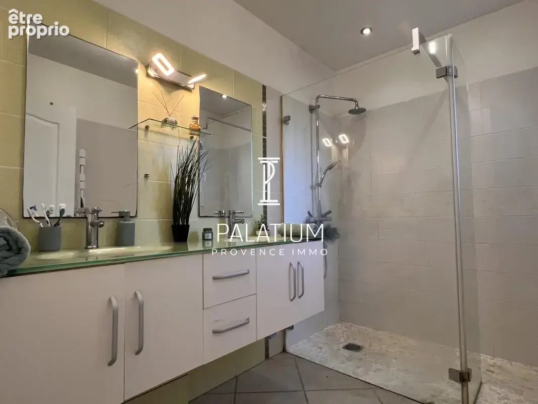 Maison d'habitation de 145 m2 et entrepôt de 82 m2 - photo 15