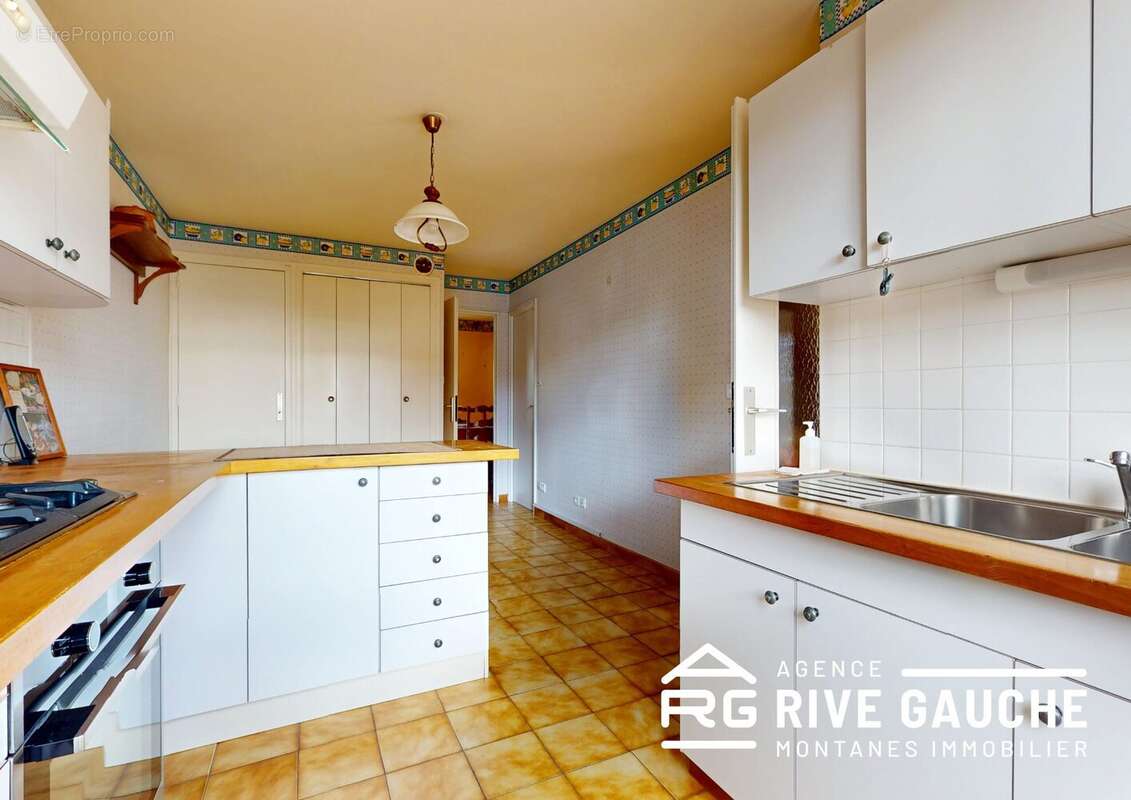 Maison à LE PEAGE-DE-ROUSSILLON