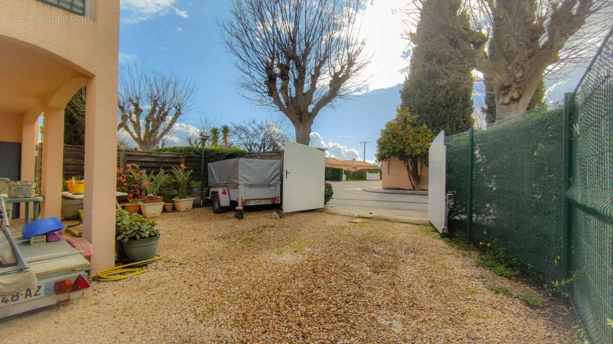 Appartement à LA LONDE-LES-MAURES