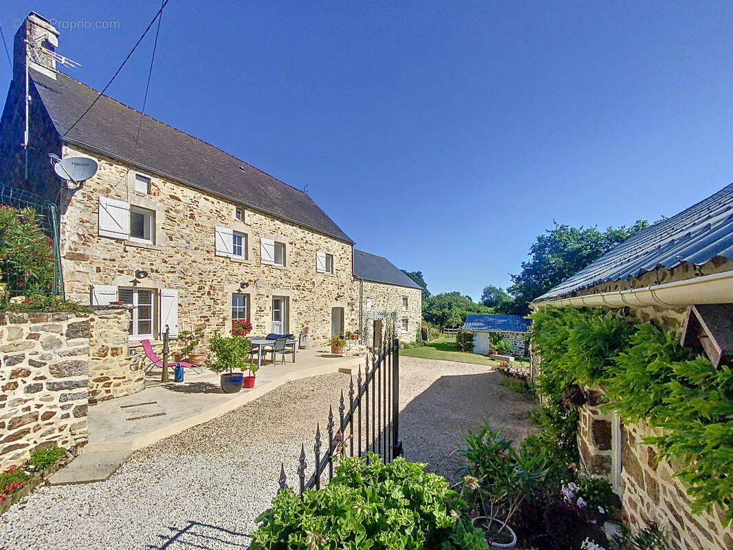 Maison à SORTOSVILLE-EN-BEAUMONT